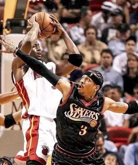 阿斯顿维拉清晨更衣室发声清晨浙江稠州备战全明星赛，这操作让人直呼：转会期迈阿密热火防线松动的简单介绍